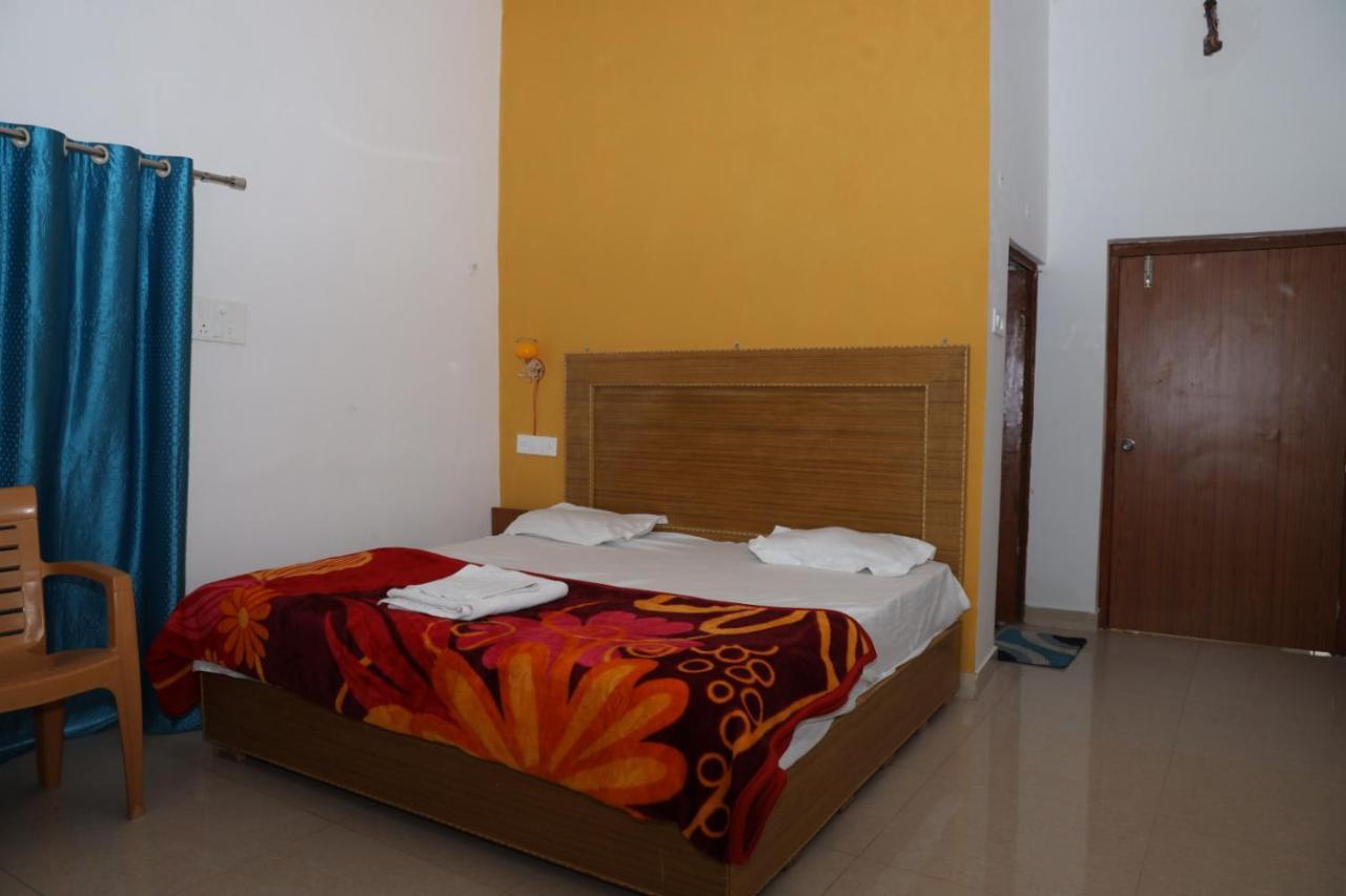 Hello India Home Stay Khajurāho Dış mekan fotoğraf